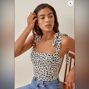 Reformation Ellora top size 0 NWT.